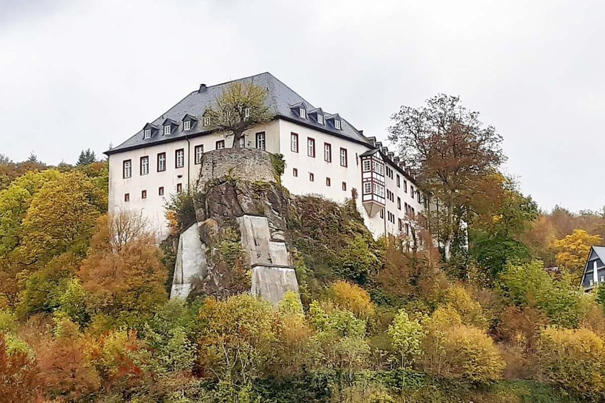 Ferienwohnung In Леннештадт Экстерьер фото